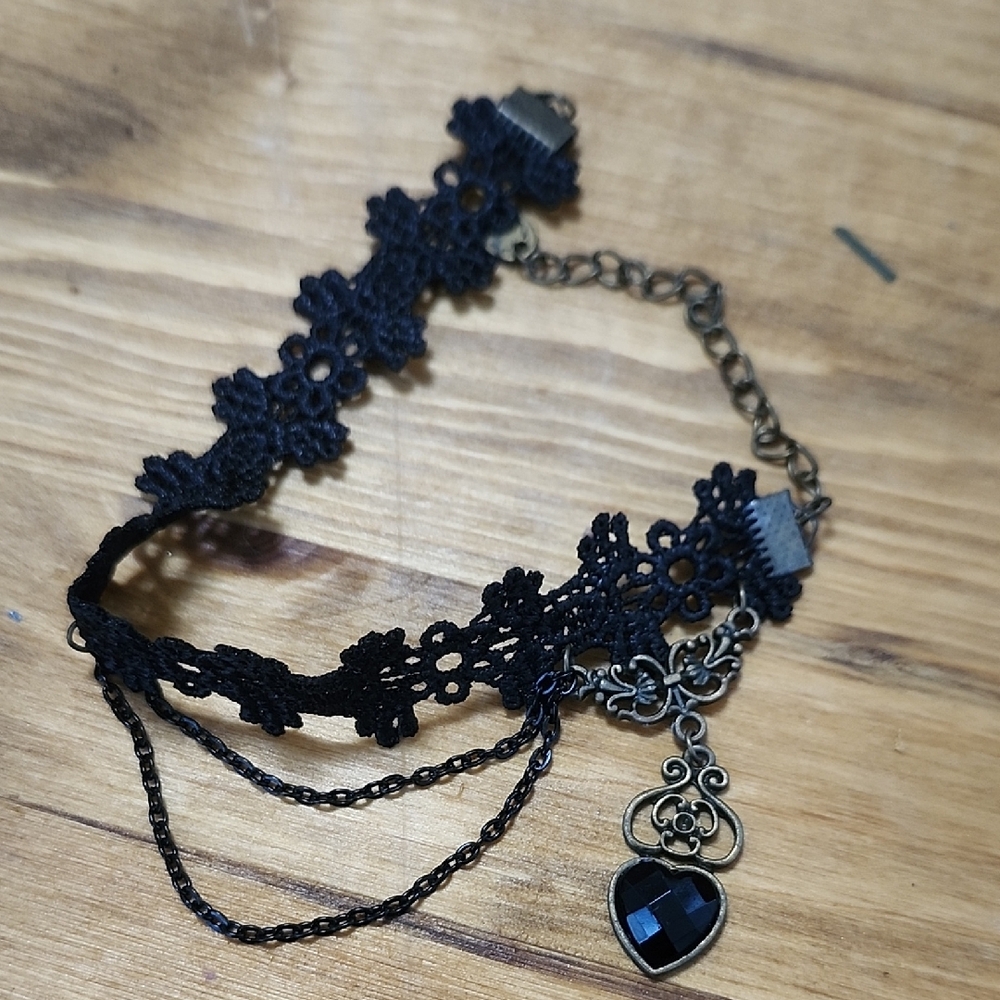 Elegant Black Lace Bracelet